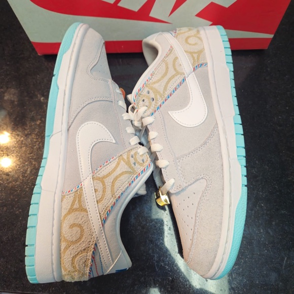 Nike Dunk Low SE 'Barbershop Grey' Hype Vault - Picture 7 of 12